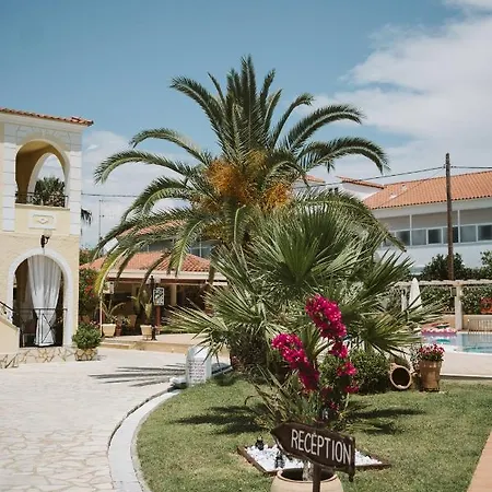 Konstantina Lägenhetshotell