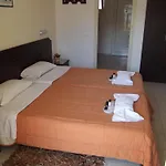 Konstantina 4* Kávos