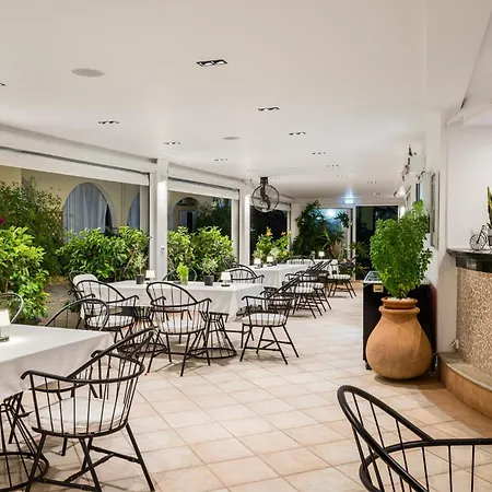 Konstantina Hotel de apartamente Kávos