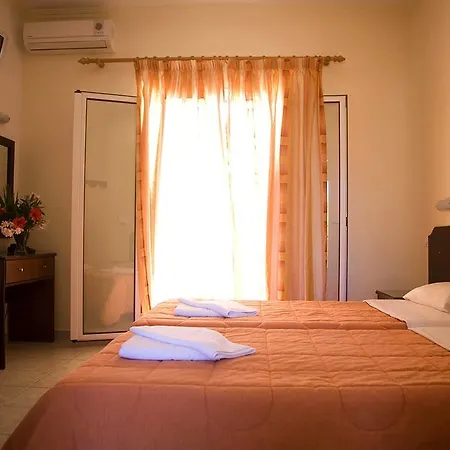 Konstantina Aparthotel Kavos