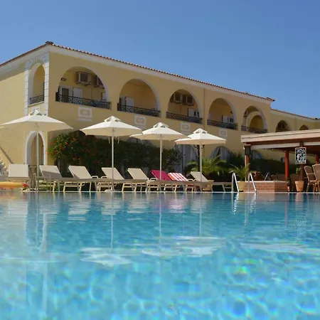 Konstantina Aparthotel Kavos