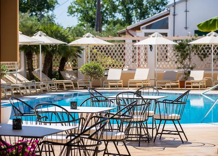 Lägenhetshotell Konstantina 4*