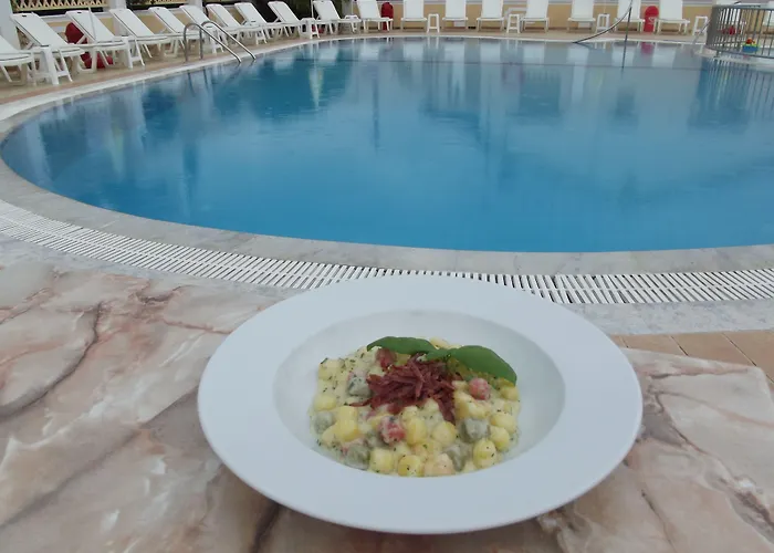 Lägenhetshotell Konstantina 4*